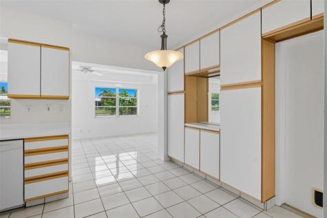 6800 NW 74th Place Tamarac FL 33321