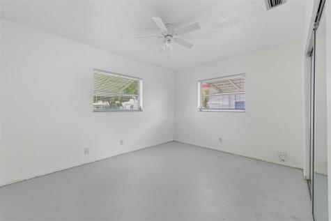 6800 NW 74th Place Tamarac FL 33321
