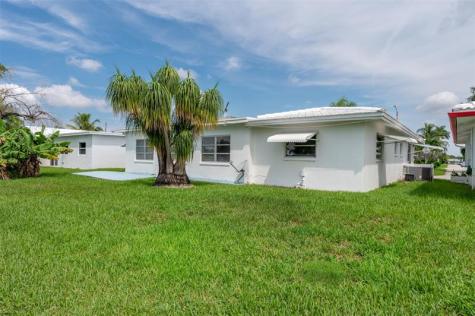 6800 NW 74th Place Tamarac FL 33321