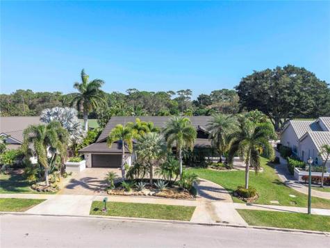 10630 Boca Woods Lane Boca Raton FL 33428
