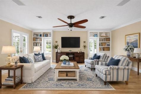 137 38TH Court Vero Beach FL 32968