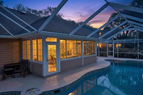 137 38TH Court Vero Beach FL 32968