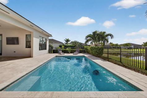 15798 Cresswind Place Loxahatchee FL 33470