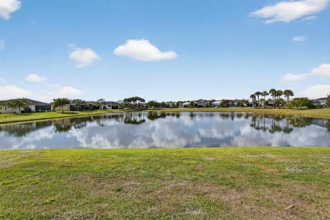 15798 Cresswind Place Loxahatchee FL 33470