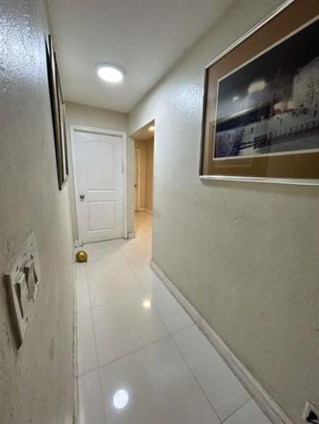 9711 NW 33rd Street Sunrise FL 33351