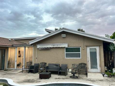 9711 NW 33rd Street Sunrise FL 33351
