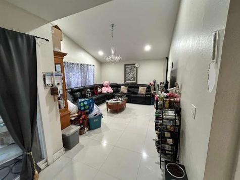 9711 NW 33rd Street Sunrise FL 33351