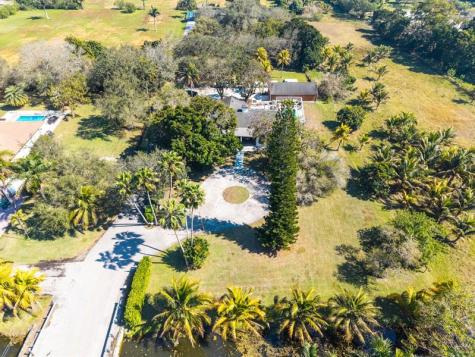 1710 SW 142nd Avenue Davie FL 33325