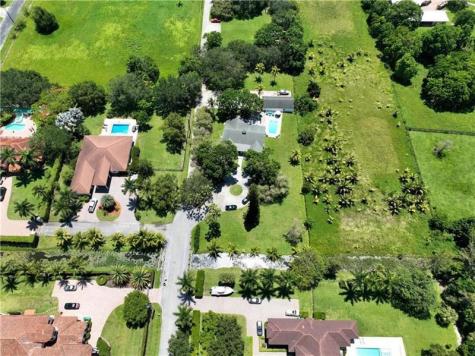 1710 SW 142nd Avenue Davie FL 33325