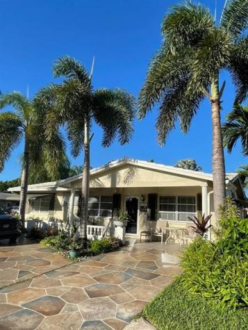 4401 NW 43 Avenue Tamarac FL 33319