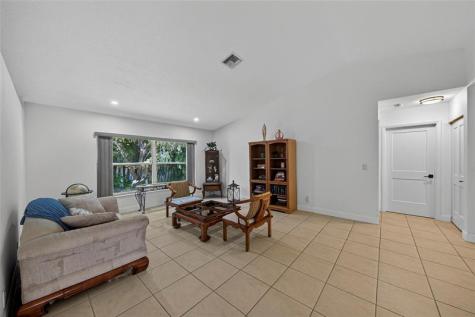 9532 NW 9th Court Plantation FL 33324