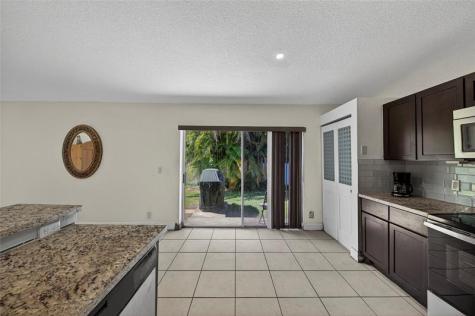 9532 NW 9th Court Plantation FL 33324