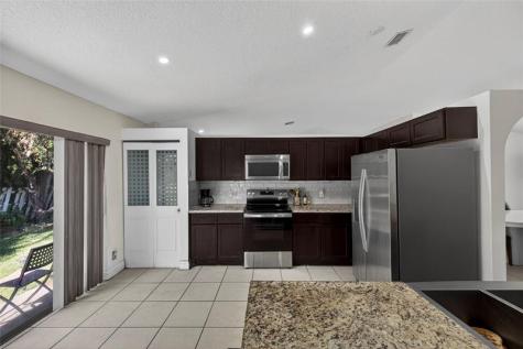9532 NW 9th Court Plantation FL 33324