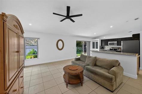 9532 NW 9th Court Plantation FL 33324