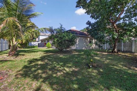 9532 NW 9th Court Plantation FL 33324
