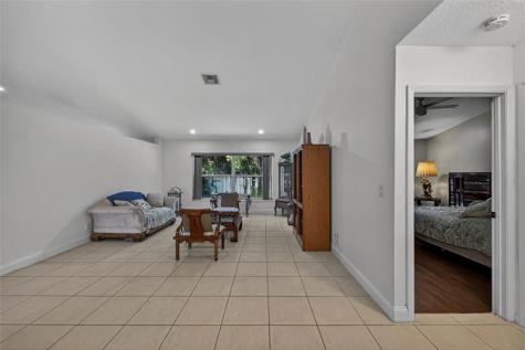 9532 NW 9th Court Plantation FL 33324