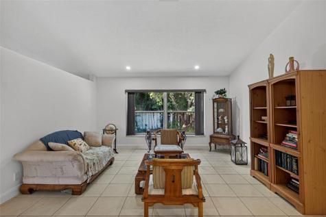 9532 NW 9th Court Plantation FL 33324