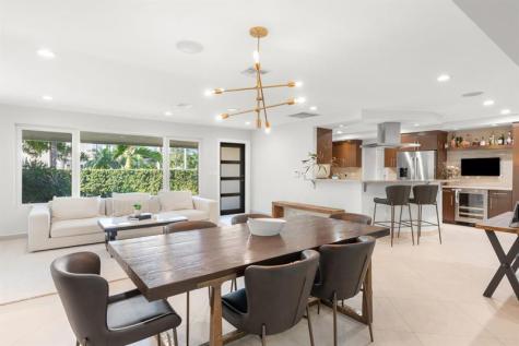 2740 NE 21st Court Fort Lauderdale FL 33305