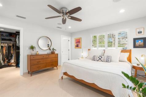 2740 NE 21st Court Fort Lauderdale FL 33305