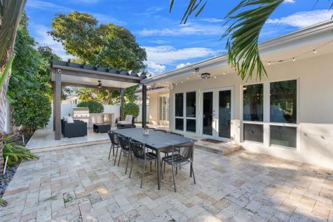 2740 NE 21st Court Fort Lauderdale FL 33305