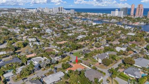 2740 NE 21st Court Fort Lauderdale FL 33305