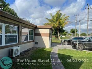 5201 SW 28th Terrace Dania Beach FL 33312
