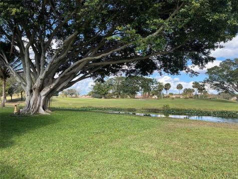 2196 SW 83rd Avenue Davie FL 33324