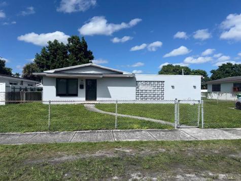 1321 NW 173rd Terrace Miami Gardens FL 33169