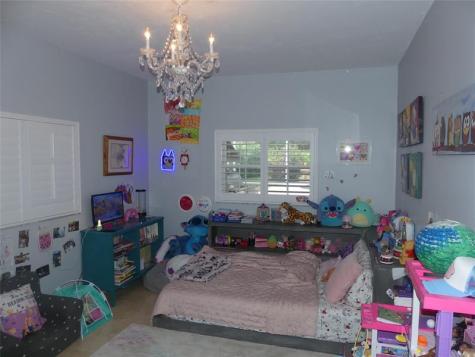 5221 Pinetree Road Parkland FL 33067