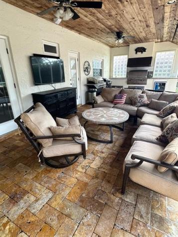 5221 Pinetree Road Parkland FL 33067