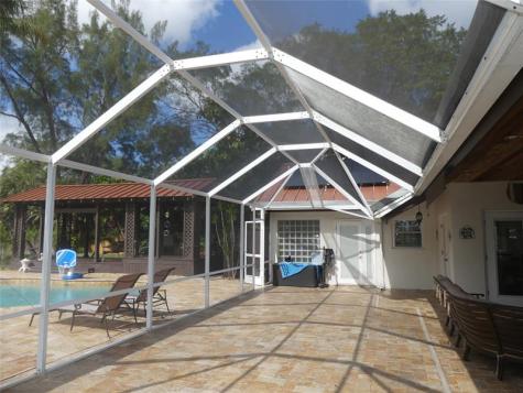 5221 Pinetree Road Parkland FL 33067