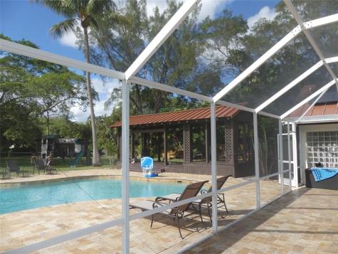 5221 Pinetree Road Parkland FL 33067