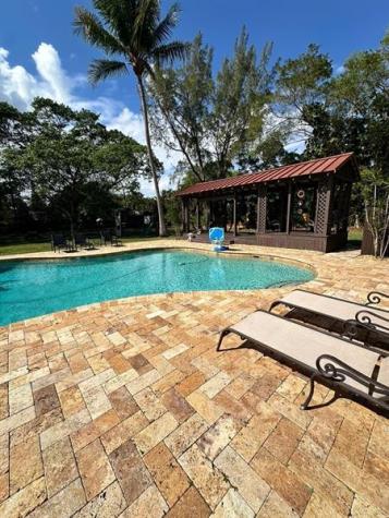 5221 Pinetree Road Parkland FL 33067