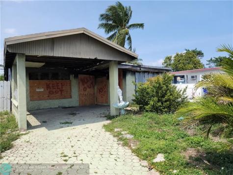 2807 NW 4th Court Pompano Beach FL 33069
