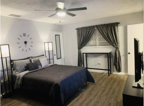 1821 NW 113th Avenue Pembroke Pines FL 33026