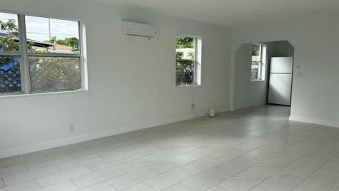 2745 Funston Street Hollywood FL 33020