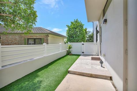 1336 Seminole Drive Fort Lauderdale FL 33304