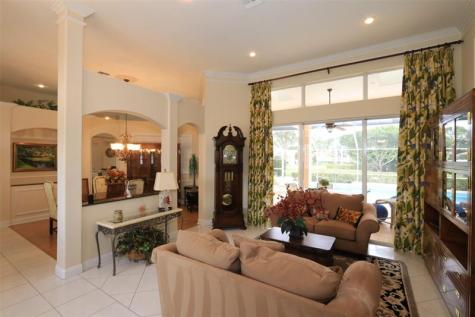 8075 Kiawah Trace Port St Lucie FL 34986