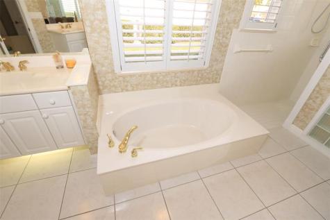 8075 Kiawah Trace Port St Lucie FL 34986