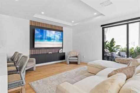 705 SW 8th Terrace Fort Lauderdale FL 33315