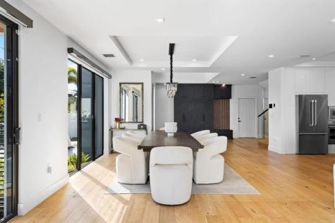 705 SW 8th Terrace Fort Lauderdale FL 33315