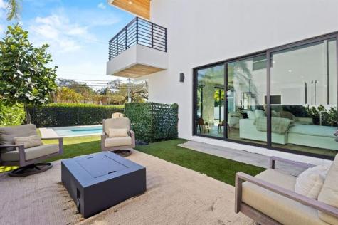 705 SW 8th Terrace Fort Lauderdale FL 33315