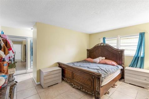 970 SW 67th Avenue North Lauderdale FL 33068