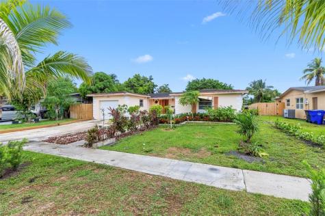 970 SW 67th Avenue North Lauderdale FL 33068
