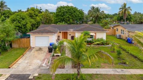 970 SW 67th Avenue North Lauderdale FL 33068