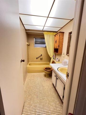 2640 N Pine Island Road Sunrise FL 33322