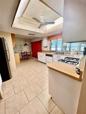 2640 N Pine Island Road Sunrise FL 33322
