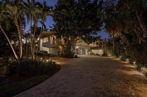 2609 NE 8th Street Fort Lauderdale FL 33304