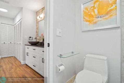 21661 Sonoma Court Boca Raton FL 33433