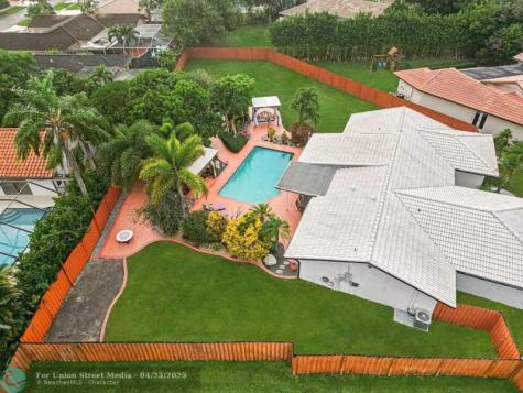 21661 Sonoma Court Boca Raton FL 33433